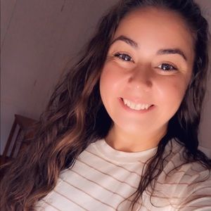 Meet your Posher, Elysia